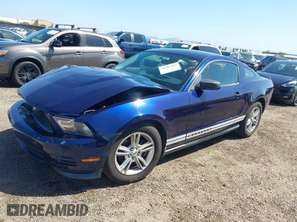 2011 Ford Mustang V6 with VIN 1ZVBP8AM1B5128934, listed as a IAAI auction lot 41805865 with 165,178 mi miles and . Bid and sale history available at carsss.com. Image 17.