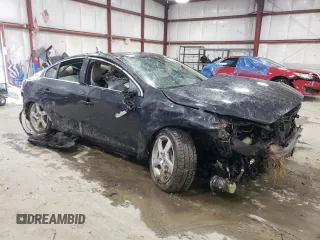 2013 Volvo S60 T5 Premier with VIN YV1612FS2D2183157, listed as a Copart auction lot 63140825 with 85,156 mi miles and Salvage title. Bid and sale history available at DreamBid. Image 4.