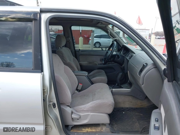 2001 Toyota 4Runner SR5 with VIN JT3HN86R610354474, listed as a IAAI auction lot 41873100 with 340,628 mi miles. Bid and sale history available at carsss.com. Image 5.