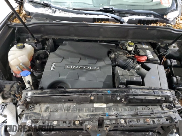 2016 Lincoln MKX Select with VIN 2LMTJ8KR2GBL55622, listed as a Copart auction lot 43818175 with 55,938 mi miles and Salvage Title. Bid and sale history available at DreamBid. Image 12.