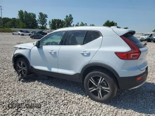 2025 Volvo XC40 Core Bright Theme with VIN YV4L12UJ3S2577263, listed as a Copart auction lot 63304625 with Not provided miles and Clean title. Bid and sale history available at DreamBid. Image 2.