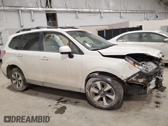 2018 Subaru Forester Premium with VIN JF2SJAGC6JH464796, listed as a Copart auction lot 42311635 with 0 mi miles and Salvage Title. Bid and sale history available at carsss.com. Image 4.