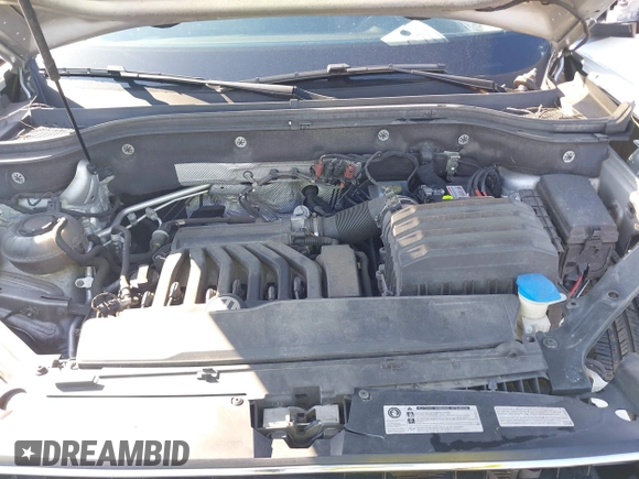 2019 Volkswagen Atlas SE with VIN 1V2UR2CA9KC527512, listed as a IAAI auction lot 41882212 with 102,765 mi miles and . Bid and sale history available at DreamBid. Image 10.