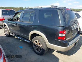 2007 Ford Explorer Eddie Bauer z VIN 1FMEU74887UA47357, wystawiony jako IAAI lot #42171969 z przebiegiem 213 934 mil mil oraz . Historia ofert i sprzedaży dostępna na DreamBid. Obrazek 3.