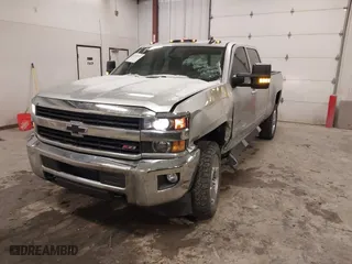 2017 Chevrolet Silverado 2500HD LT with VIN 1GC1KVEG1HF165291, listed as a IAAI auction lot 41530770 with NaN miles. Bid and sale history available at carsss.com. Image 17.
