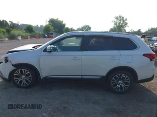 2016 Mitsubishi Outlander GT с VIN JA4JZ4AX4GZ018319, выставлен на аукционе IAAI как лот 42701251 с пробегом 135 936 миль миль и . История ставок и продаж доступна на DreamBid. Изображение 15.