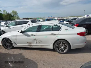 2018 BMW 5 Series 530e with VIN WBAJA9C58JB252398, listed as a IAAI auction lot 42070548 with Not Provided miles and . Bid and sale history available at carsss.com. Image 14.