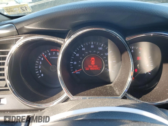 2011 Kia Optima LX with VIN KNAGM4A74B5074854, listed as a Copart auction lot 49047415 with 186,404 mi miles and Salvage Title. Bid and sale history available at carsss.com. Image 9.