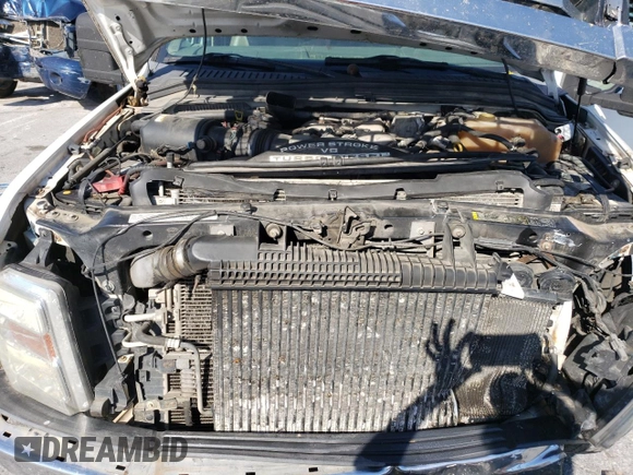 2008 Ford F-350 with VIN 1FTWW30R38EE04692, listed as a Copart auction lot 74524934 with 350,141 mi miles and Salvage title. Bid and sale history available at DreamBid. Image 11.