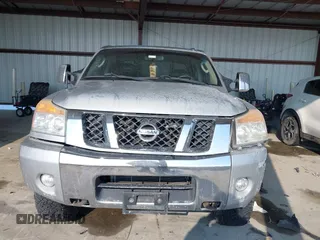 2011 Nissan Titan SL with VIN 1N6AA0EC7BN306488, listed as a IAAI auction lot 41413618 with 102,465 mi miles. Bid and sale history available at carsss.com. Image 12.