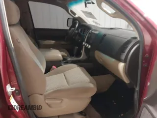 2010 Toyota Tundra z VIN 5TFUW5F1XAX144077, wystawiony jako IAAI lot #40135939 z przebiegiem 152 828 mil mil oraz . Historia ofert i sprzedaży dostępna na DreamBid. Obrazek 5.