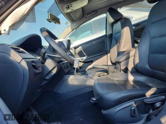 2014 Volkswagen Jetta SE with VIN 3VWD17AJ0EM246952, listed as a Copart auction lot 57507645 with 127,764 mi miles and Clean title. Bid and sale history available at DreamBid. Image 7.