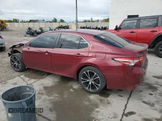 2018 Toyota Camry LE с VIN 4T1B11HK7JU556202, выставлен на аукционе Copart как лот 54951055 с пробегом 55 896 миль миль и Списание • Salvage title. История ставок и продаж доступна на DreamBid. Изображение 2.