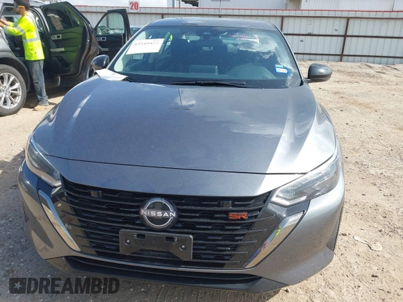2025 Nissan Sentra SR z VIN 3N1AB8DV6SY307980, wystawiony jako IAAI lot #42548422 z przebiegiem 5 164 mil mil oraz . Historia ofert i sprzedaży dostępna na DreamBid. Obrazek 12.