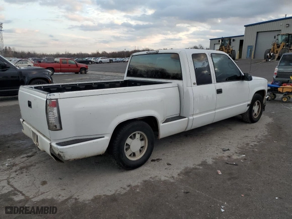 1998 Chevrolet C/K 1500 with VIN 2GCEC19R7W1113042, listed as a Copart auction lot 83655164 with 148,188 mi miles and Salvage Title. Bid and sale history available at carsss.com. Image 3.