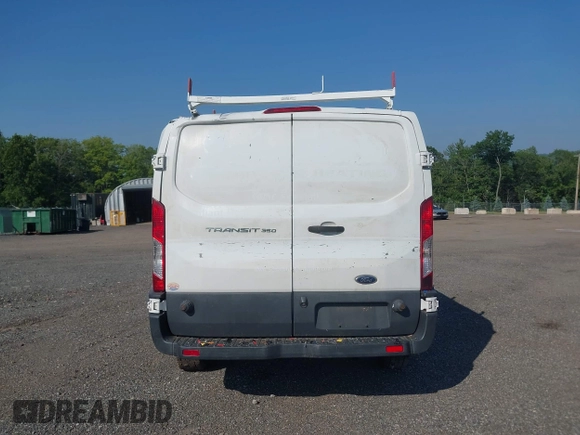 2015 Ford Transit с VIN 1FTSW2ZM2FKB15270, выставлен на аукционе IAAI как лот 42354076 с пробегом 152 373 миль миль и . История ставок и продаж доступна на DreamBid. Изображение 16.