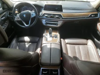 2016 BMW 7 Series 740i with VIN WBA7E2C56GG738760, listed as a Copart auction lot 59668504 with 81,484 mi miles and Salvage Title. Bid and sale history available at carsss.com. Image 8.
