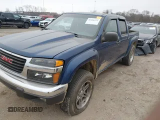 2005 GMC Canyon 1SE SLE Z71 with VIN 1GTDS136258278070, listed as a IAAI auction lot 41490572 with 278,558 mi miles. Bid and sale history available at carsss.com. Image 1.