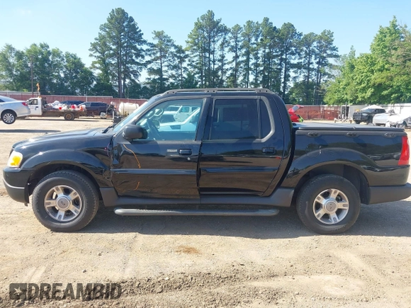 2004 Ford Explorer Sport Trac XLS with VIN 1FMZU67K64UA22178, listed as a IAAI auction lot 42316378 with 106,544 mi miles and . Bid and sale history available at DreamBid. Image 6.