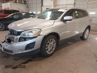 2010 Volvo XC60 3.0T z VIN YV4992DZ6A2032861, wystawiony jako IAAI lot #41348219 z przebiegiem 136 749 mil mil oraz . Historia ofert i sprzedaży dostępna na DreamBid. Obrazek 2.