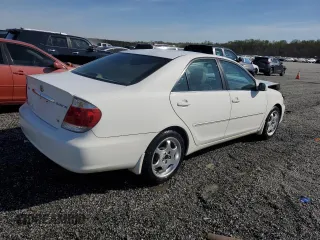 2005 Toyota Camry LE with VIN 4T1BF30K35U088189, listed as a Copart auction lot 50598495 with 208,145 mi miles and Salvage Title. Bid and sale history available at DreamBid. Image 3.