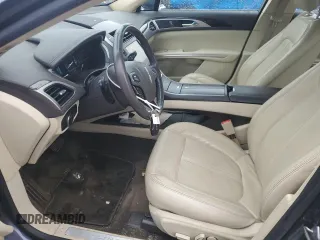 2013 Lincoln MKZ Hybrid z VIN 3LN6L2LU8DR820159, wystawiony jako Copart lot #56023835 z przebiegiem 130 422 mil mil oraz Szkoda całkowita • Salvage title. Historia ofert i sprzedaży dostępna na DreamBid. Obrazek 7.