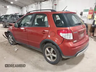 2009 Suzuki SX4 AWD z VIN JS2YB413295100359, wystawiony jako IAAI lot #40899442 z przebiegiem 109 919 mil mil oraz . Historia ofert i sprzedaży dostępna na DreamBid. Obrazek 3.