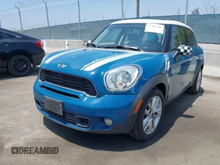 2011 MINI Countryman S z VIN WMWZC3C54BWL80271, wystawiony jako IAAI lot #42382785 z przebiegiem 121 939 mil mil oraz . Historia ofert i sprzedaży dostępna na DreamBid. Obrazek 2.