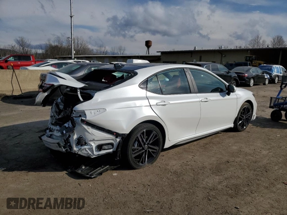 2025 Toyota Camry LE с VIN 4T1DBADK1SU517408, выставлен на аукционе Copart как лот 49712205 с пробегом 3 700 миль миль и Списание • Salvage title. История ставок и продаж доступна на DreamBid. Изображение 3.