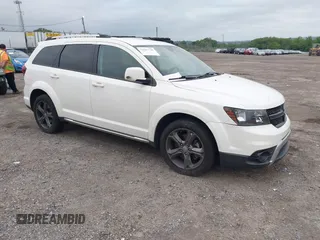 2015 Dodge Journey Crossroad with VIN 3C4PDCGG0FT547112, listed as a IAAI auction lot 42607720 with 114,481 mi miles and . Bid and sale history available at DreamBid. Image 1.