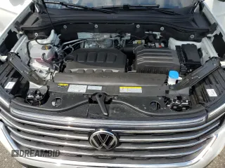 2025 Volkswagen Atlas SE with VIN 1V2HR2CA1SC555919, listed as a Copart auction lot 62876785 with 2,377 mi miles and Non repairable. Bid and sale history available at DreamBid. Image 13.