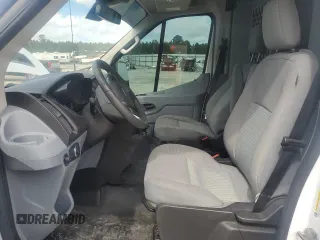 2019 Ford Transit с VIN 1FTYR1CM9KKA74540, выставлен на аукционе Copart как лот 69270944 с пробегом 185 304 миль миль и Списание • Salvage title. История ставок и продаж доступна на DreamBid. Изображение 7.