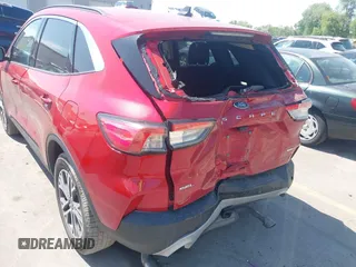 2020 Ford Escape SEL z VIN 1FMCU9H96LUB93983, wystawiony jako IAAI lot #42493510 z przebiegiem 56 675 mil mil oraz . Historia ofert i sprzedaży dostępna na DreamBid. Obrazek 6.