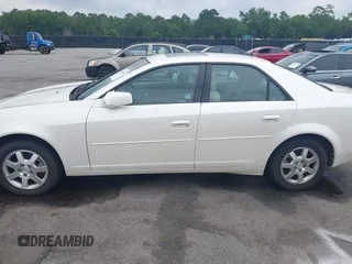 2005 Cadillac CTS z VIN 1G6DP567150191579, wystawiony jako IAAI lot #42399980 z przebiegiem 76 845 mil mil oraz . Historia ofert i sprzedaży dostępna na DreamBid. Obrazek 14.