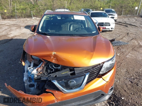 2017 Nissan Rogue S z VIN JN1BJ1CP9HW016617, wystawiony jako IAAI lot #41997886 z przebiegiem 97 431 mil mil oraz . Historia ofert i sprzedaży dostępna na DreamBid. Obrazek 12.