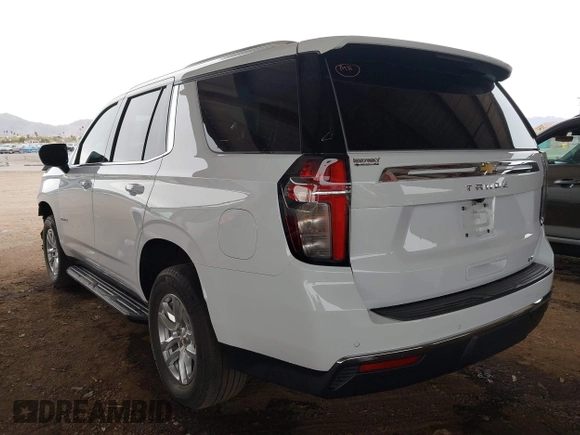 2023 Chevrolet Tahoe LT z VIN 1GNSKNKDXPR105660, wystawiony jako IAAI lot #41587013 z przebiegiem 42 975 mil mil oraz . Historia ofert i sprzedaży dostępna na DreamBid. Obrazek 3.