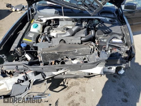 1998 Volvo S70 z VIN YV1LS5340W1425573, wystawiony jako Copart lot #75317244 z przebiegiem 403 370 mil mil oraz Szkoda całkowita • Salvage title. Historia ofert i sprzedaży dostępna na DreamBid. Obrazek 11.