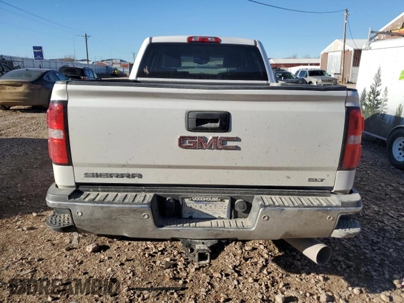 2018 GMC Sierra 2500HD SLT with VIN 1GT12TEY0JF224060, listed as a Copart auction lot 85872984 with 0 mi miles and Salvage Title. Bid and sale history available at carsss.com. Image 6.