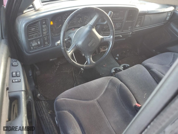 2002 GMC Sierra 2500HD Classic Work Truck with VIN 1GTHK24U42Z303447, listed as a Copart auction lot 87012204 with 128,481 mi miles and Clean Title. Bid and sale history available at carsss.com. Image 8.