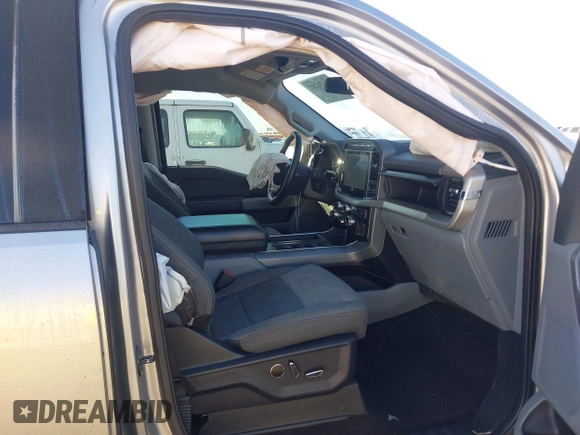 2021 Ford F-150 XL with VIN 1FTEW1CP3MFC30671, listed as a IAAI auction lot 41670207 with 56,540 mi miles. Bid and sale history available at carsss.com. Image 5.