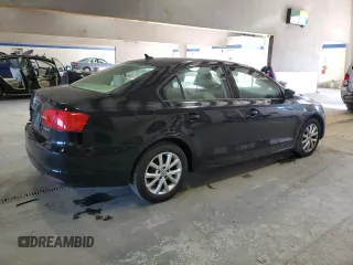 2011 Volkswagen Jetta SE with VIN 3VWDX7AJ4BM331741, listed as a Copart auction lot 87010944 with 244,547 mi miles and Clean title. Bid and sale history available at DreamBid. Image 3.
