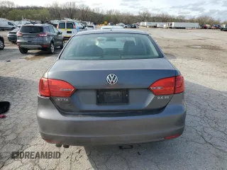 2011 Volkswagen Jetta SE z VIN 3VWDZ7AJ8BM369256, wystawiony jako Copart lot #51139015 z przebiegiem 250 634 mil mil oraz Szkoda całkowita • Salvage title. Historia ofert i sprzedaży dostępna na DreamBid. Obrazek 6.