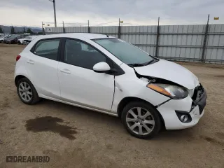 2012 Mazda Mazda2 Touring with VIN JM1DE1LZ1C0140095, listed as a Copart auction lot 43291535 with 102,170 mi miles and Salvage Title. Bid and sale history available at carsss.com. Image 4.