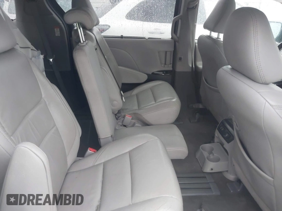 2018 Toyota Sienna XLE Auto Access Seat with VIN 5TDYZ3DC0JS917727, listed as a IAAI auction lot 41746005 with 130,565 mi miles and . Bid and sale history available at DreamBid. Image 8.