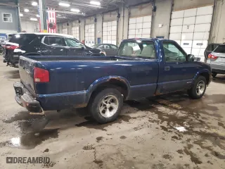 2000 Chevrolet S-10 LS with VIN 1GCCS1456YK266190, listed as a Copart auction lot 86311344 with 82,716 mi miles and Clean Title. Bid and sale history available at carsss.com. Image 3.