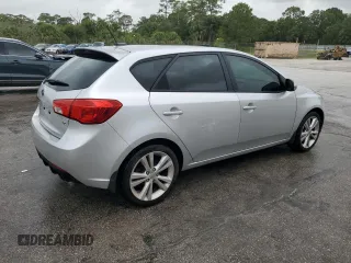 2013 Kia Forte SX с VIN KNAFW5A32D5701398, выставлен на аукционе Copart как лот 59786385 с пробегом 95 607 миль миль и Списание • Salvage title. История ставок и продаж доступна на DreamBid. Изображение 3.