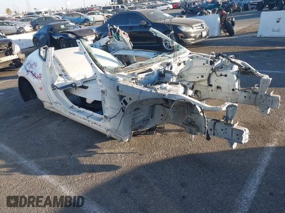 2014 Nissan 370Z Nismo z VIN JN1AZ4EH6EM632536, wystawiony jako IAAI lot #40836696 z przebiegiem Nie podano mil oraz . Historia ofert i sprzedaży dostępna na DreamBid. Obrazek 1.