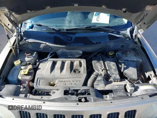 2009 Jeep Patriot Sport with VIN 1J4FT28B59D195435, listed as a IAAI auction lot 40758450 with 130,728 mi miles. Bid and sale history available at carsss.com. Image 10.