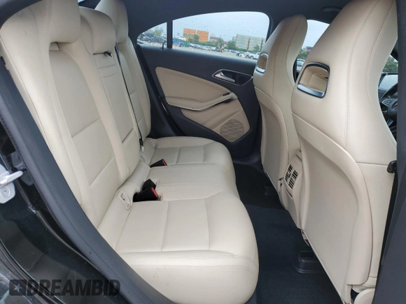 2015 Mercedes-Benz CLA 250 with VIN WDDSJ4GB2FN190079, listed as a Copart auction lot 58559595 with 71,711 mi miles and Salvage title. Bid and sale history available at DreamBid. Image 10.