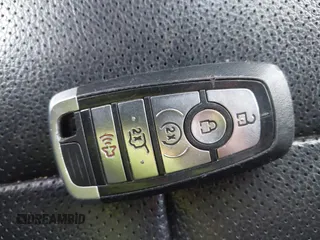 2021 Ford Expedition Max XLT с VIN 1FMJK1JT3MEA02858, выставлен на аукционе IAAI как лот 41612489 с пробегом Не указан миль и . История ставок и продаж доступна на DreamBid. Изображение 11.